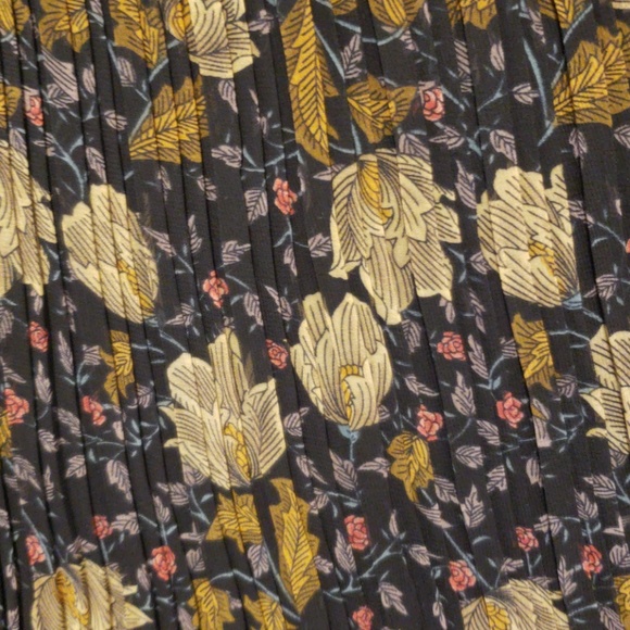 Floral Maxi Skirt Size L - Picture 2 of 5